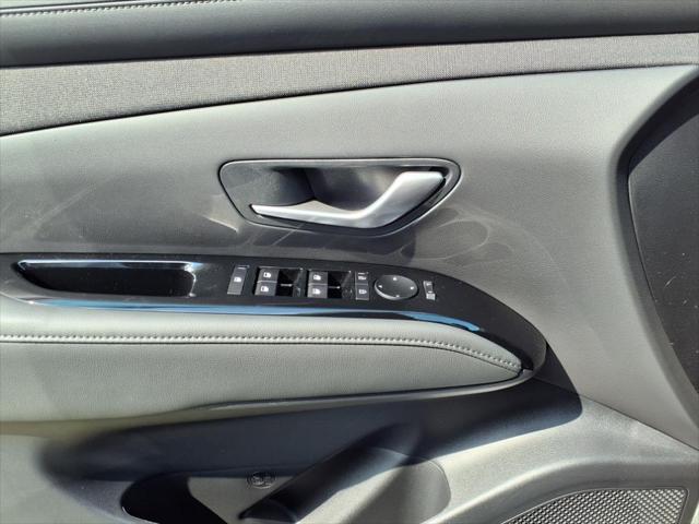 2025 Hyundai Santa Cruz SEL Activity