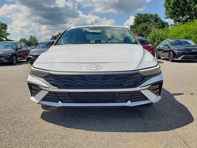 2025 Hyundai Elantra Hybrid SEL Sport