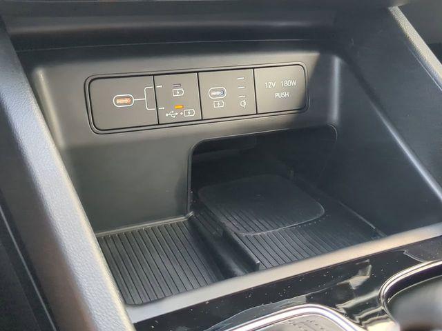 2025 Hyundai Santa Cruz SEL Activity