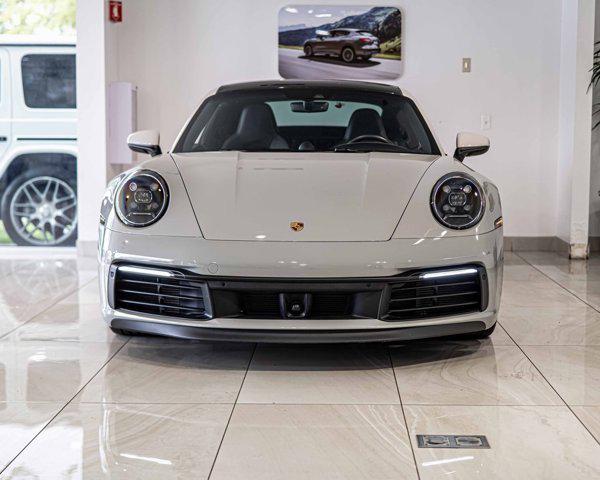 2020 Porsche 911 Carrera 4S