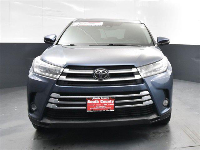2017 Toyota Highlander Limited Platinum