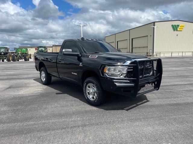 2022 RAM 3500 Tradesman Regular Cab 4x4 8 Box 2022 RAM 3500 Tradesman Regular Cab 4x4 8 Box