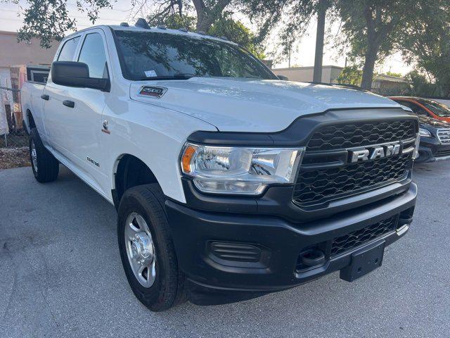2022 RAM 2500 Tradesman Crew Cab 4x4 64 Box