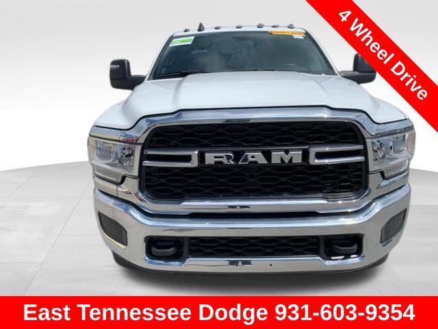 2024 RAM Ram 3500 Chassis Cab RAM 3500 TRADESMAN CREW CAB CHASSIS 4X4 60 CA
