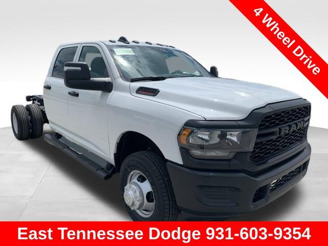2024 RAM Ram 3500 Chassis Cab RAM 3500 TRADESMAN CREW CAB CHASSIS 4X4 60 CA