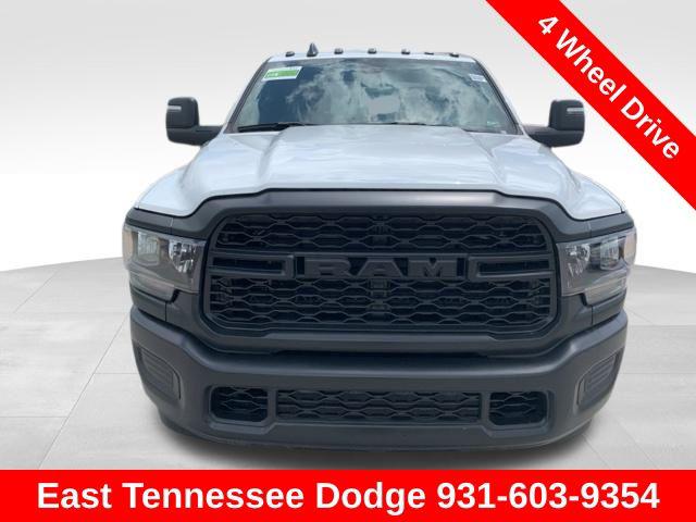 2024 RAM Ram 3500 Chassis Cab RAM 3500 TRADESMAN CREW CAB CHASSIS 4X4 60 CA