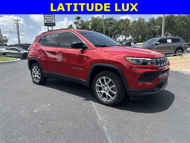 2023 Jeep Compass Latitude Lux FWD