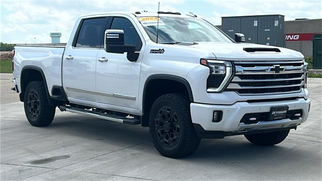 2024 Chevrolet Silverado 2500HD 4WD Crew Cab Standard Bed High Country