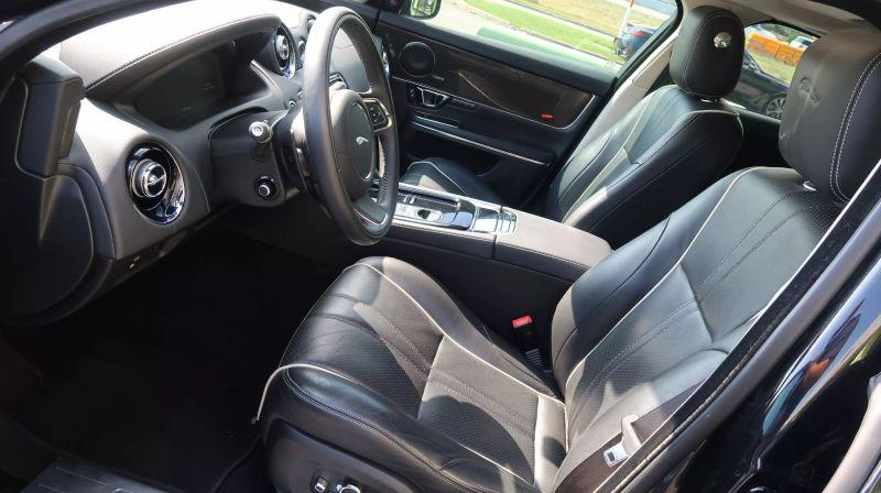 2016 Jaguar XJ R-Sport