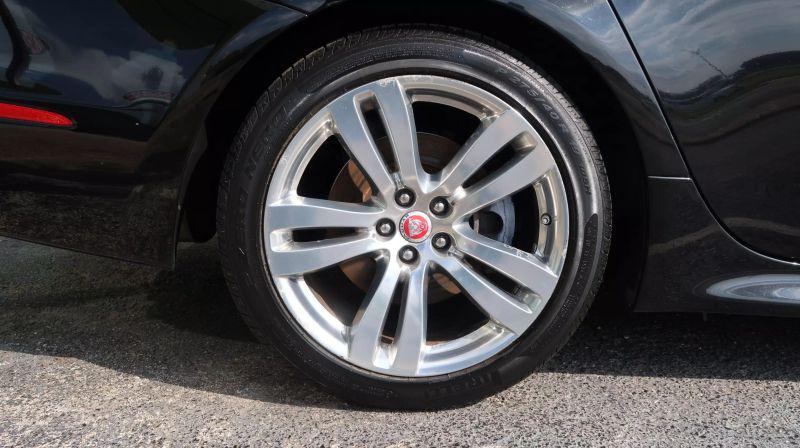 2016 Jaguar XJ R-Sport