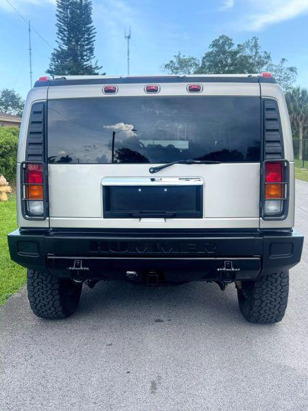 2003 HUMMER H2 Base