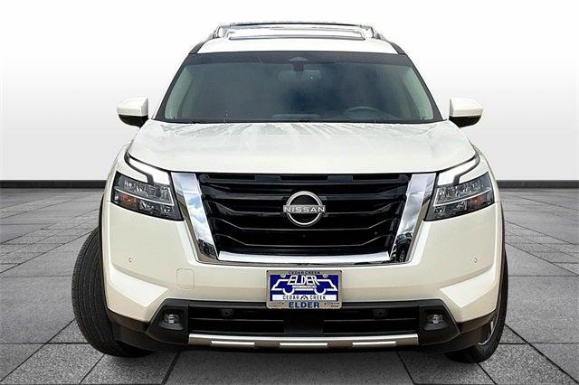 2022 Nissan Pathfinder Platinum 2WD