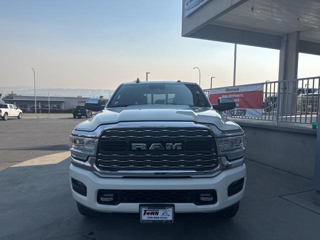 2021 RAM 2500 Limited Mega Cab 4x4 64 Box 2021 RAM 2500 Limited Mega Cab 4x4 64 Box