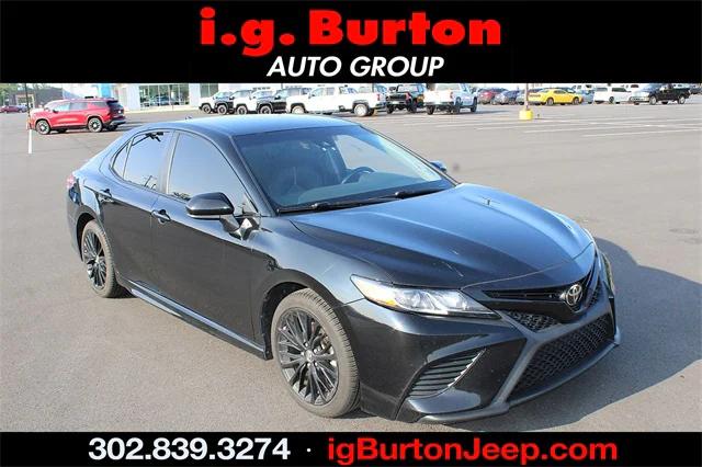 2020 Toyota Camry SE