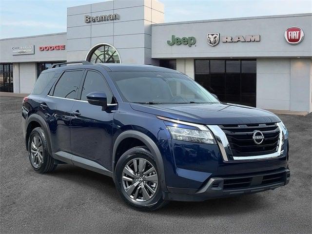 2022 Nissan Pathfinder SV 2WD