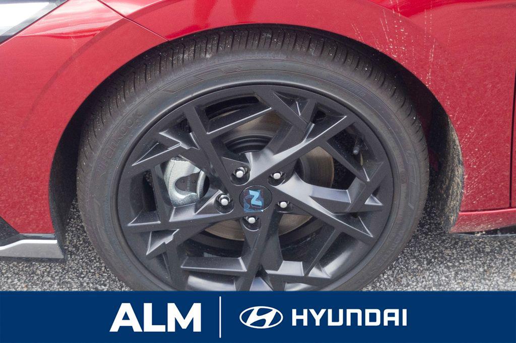 2025 Hyundai Elantra N Line - Photo 11