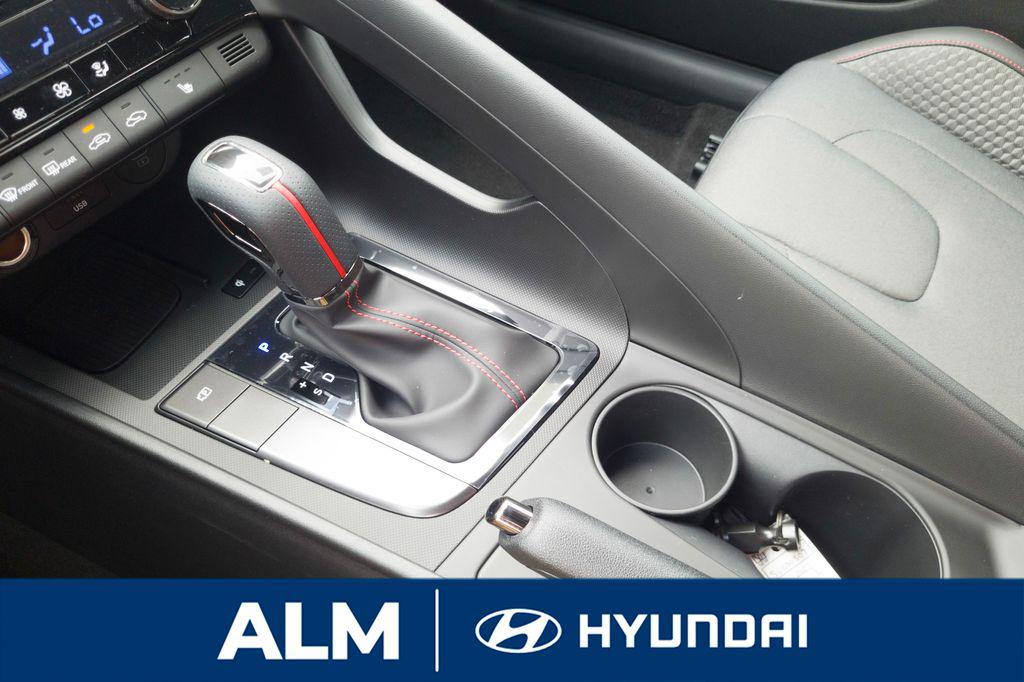2025 Hyundai Elantra N Line - Photo 23