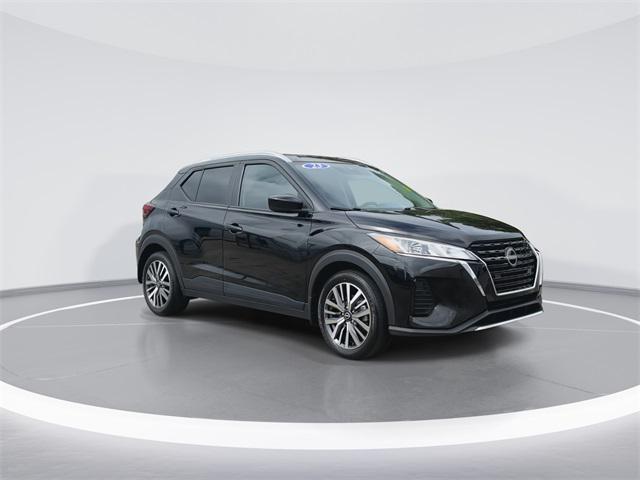 2023 Nissan Kicks SV Xtronic CVT
