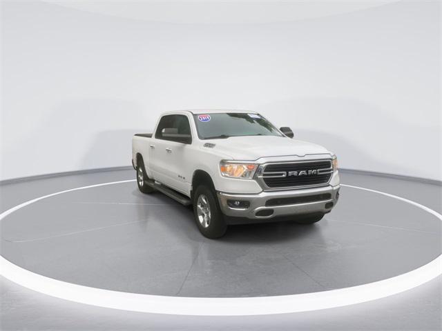 2019 RAM 1500 Big Horn/Lone Star Crew Cab 4x4 57 Box