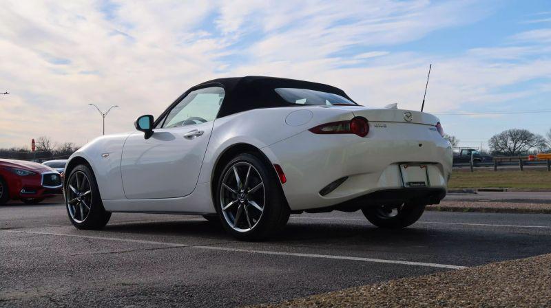 2023 Mazda MX-5 Grand Touring