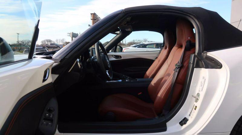 2023 Mazda MX-5 Grand Touring