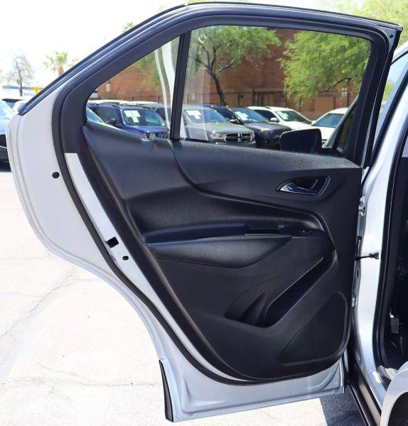 2022 Chevrolet Equinox FWD LT