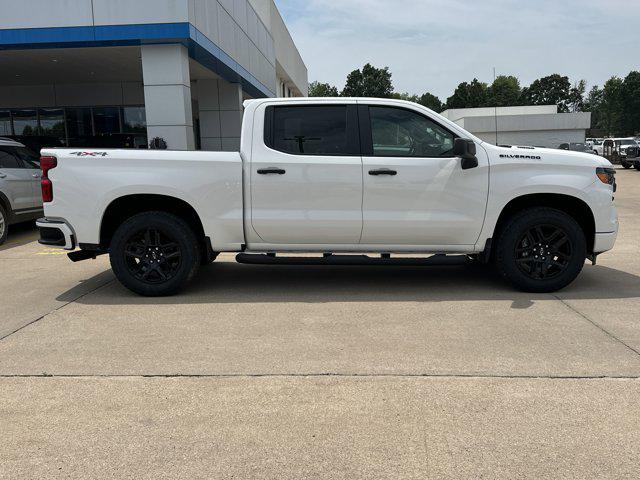 2025 Chevrolet Silverado 1500 4WD Crew Cab Short Bed Custom