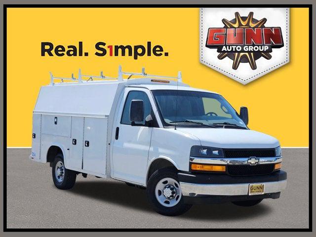 2017 Chevrolet Express Cutaway Work Van