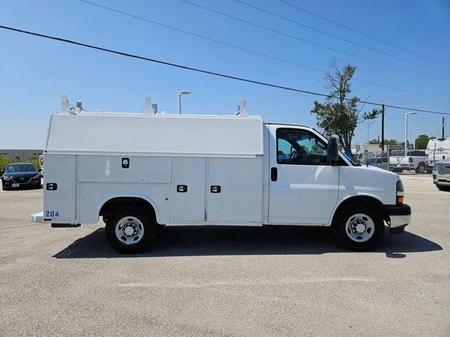 2017 Chevrolet Express Cutaway Work Van
