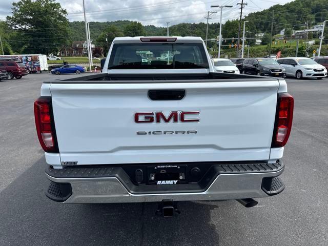 2025 GMC Sierra 2500HD 4WD Crew Cab Standard Bed Pro