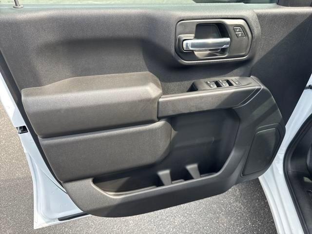 2025 GMC Sierra 2500HD 4WD Crew Cab Standard Bed Pro