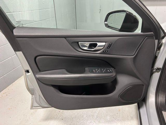 2025 Volvo S60 B5 Core