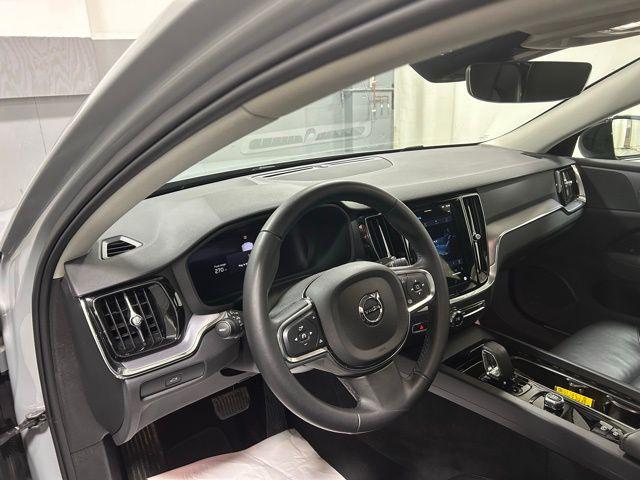 2025 Volvo S60 B5 Core