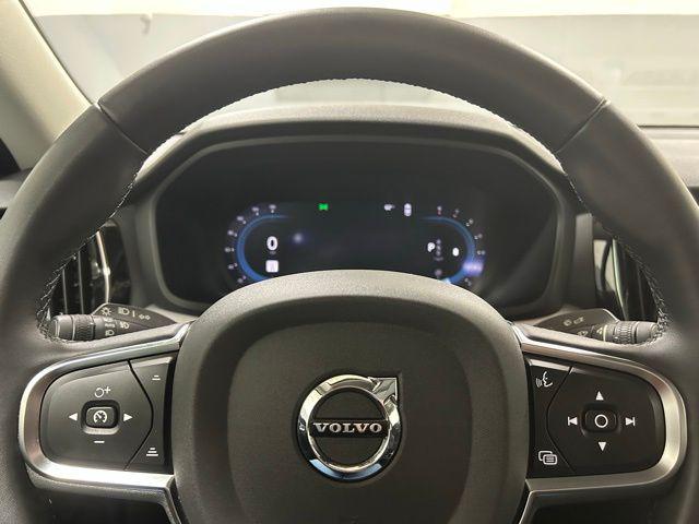 2025 Volvo S60 B5 Core