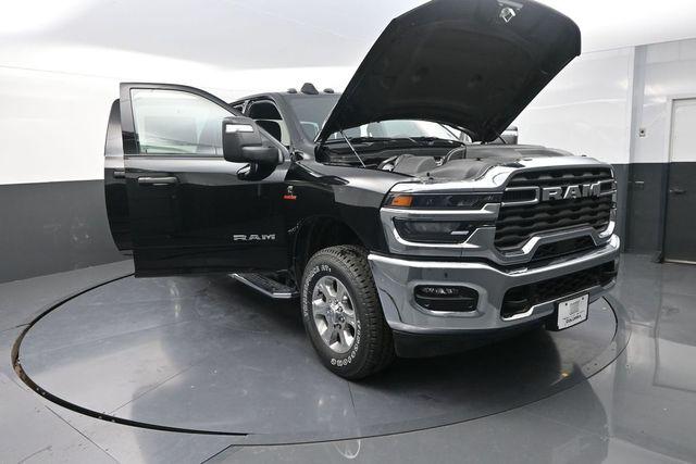 2025 Ram 2500 Big Horn Crew Cab 4x4 6'4" Box