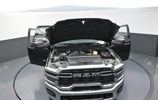 2025 Ram 2500 Big Horn Crew Cab 4x4 6'4" Box