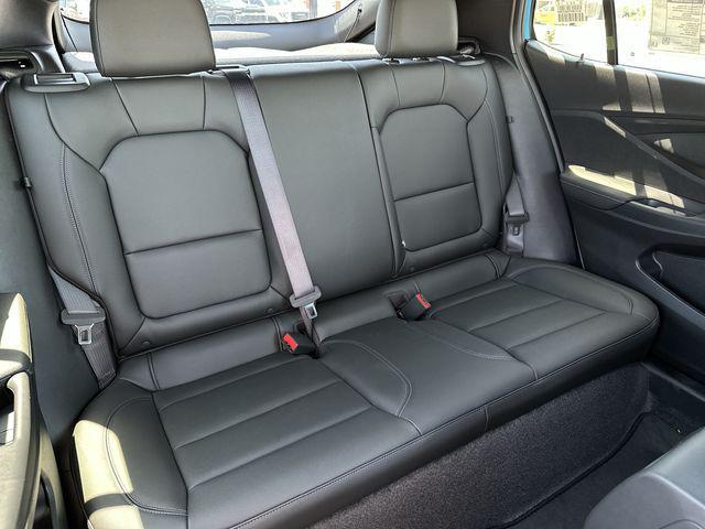 2025 Buick NV Sport Touring FWD