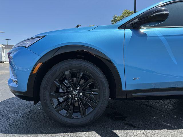 2025 Buick NV Sport Touring FWD