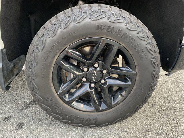 2023 Chevrolet Silverado 1500 4WD Crew Cab Short Bed LT Trail Boss