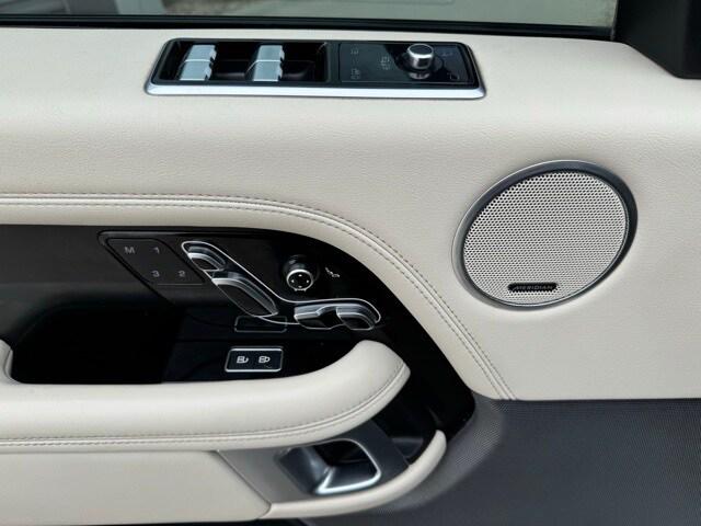 2022 Land Rover Range Rover P525 Westminster