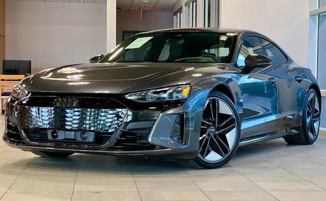2022 Audi RS e-tron GT quattro for sale in East Dundee, IL