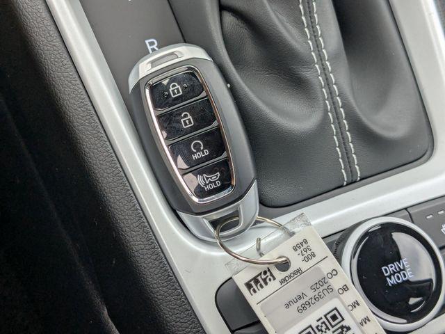 2025 Hyundai Venue Limited
