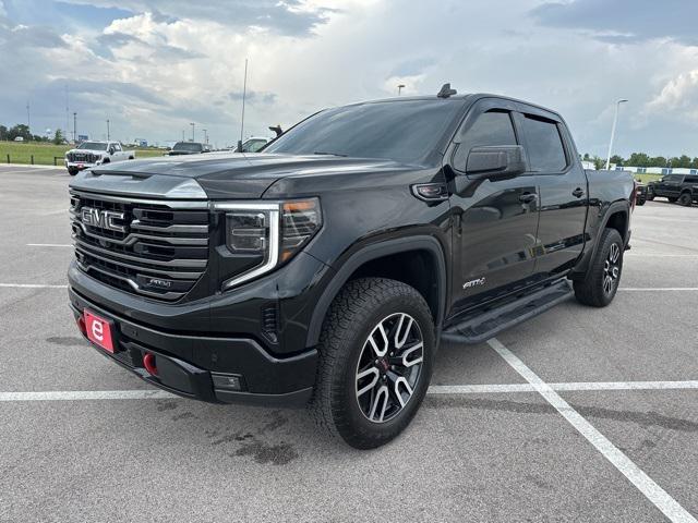 2022 GMC Sierra 1500 4WD Crew Cab Short Box AT4