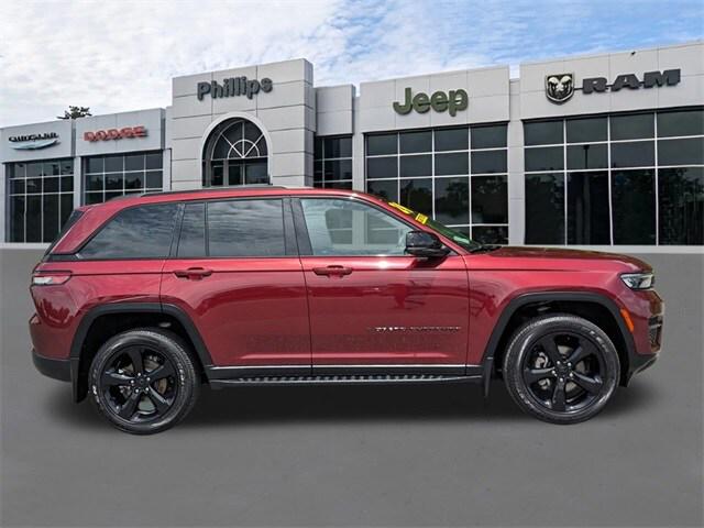2024 Jeep Grand Cherokee Altitude X 4x2