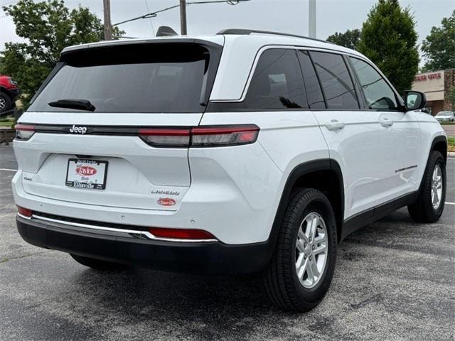 2023 Jeep Grand Cherokee Laredo 4x4