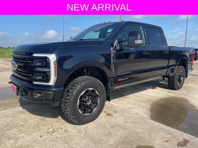 2025 Ford F-350 Platinum