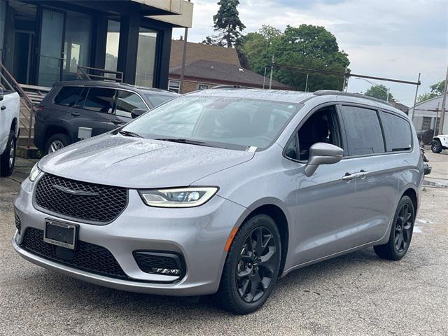 2021 Chrysler Pacifica Touring