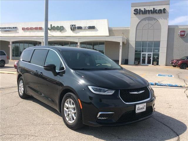 2023 Chrysler Pacifica Touring
