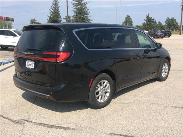 2023 Chrysler Pacifica Touring