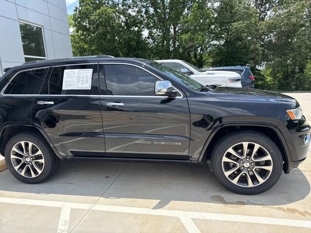 2018 Jeep Grand Cherokee Overland 4x2